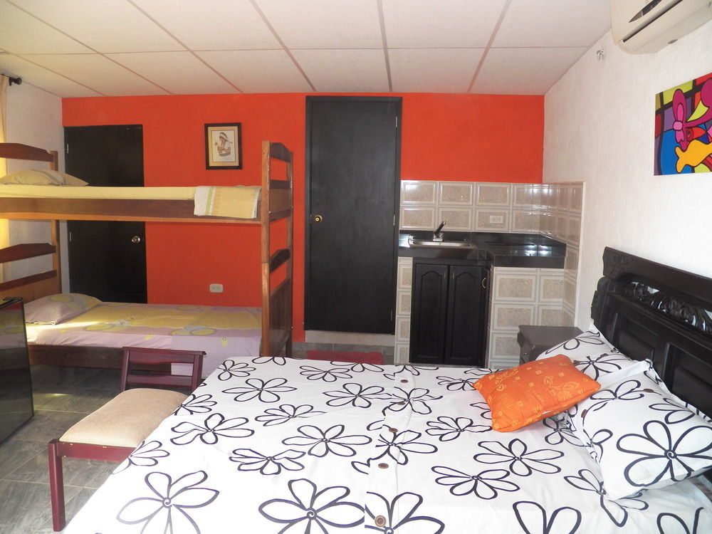 Hostel Green Light Taganga Εξωτερικό φωτογραφία